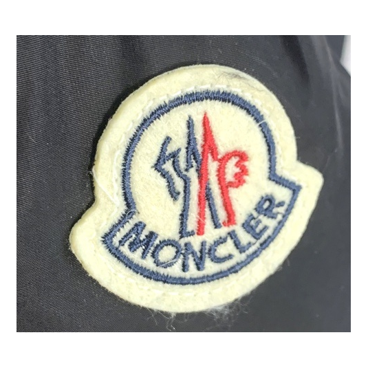 Moncler Cinched-Waist Fur-Trim Hooded Puffer Jacket – Black