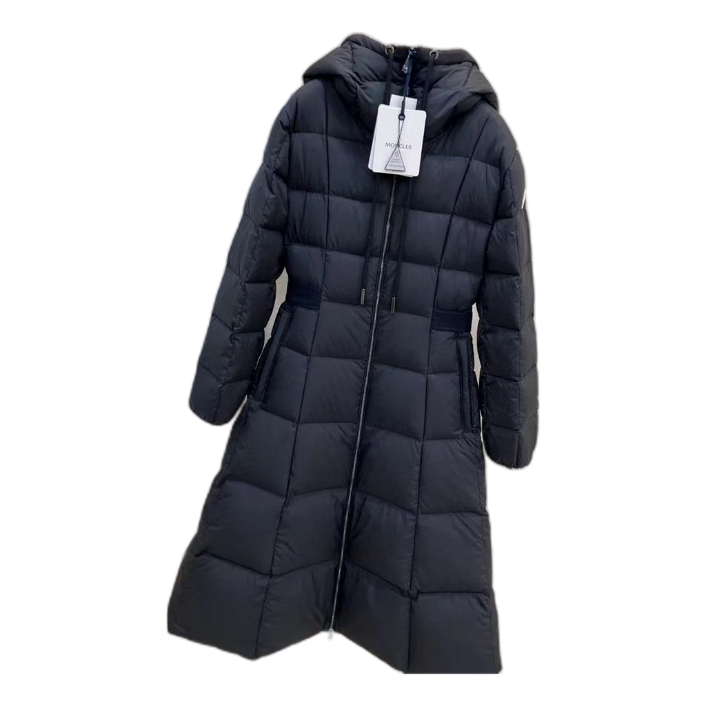 Moncler Drawstring-Hood Fitted Long Puffer Coat in Black