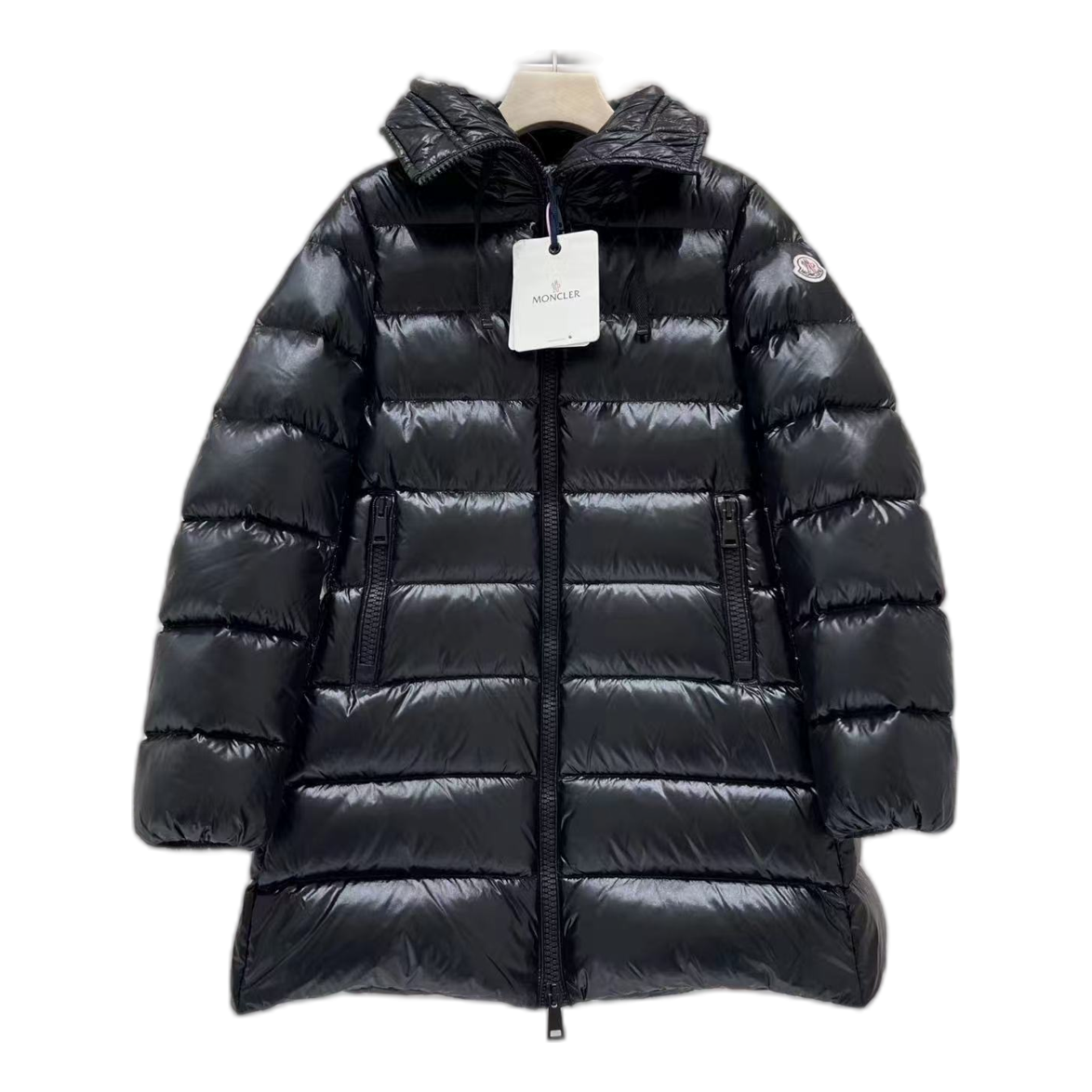 Moncler Suyen Hooded Puffer Coat in Black