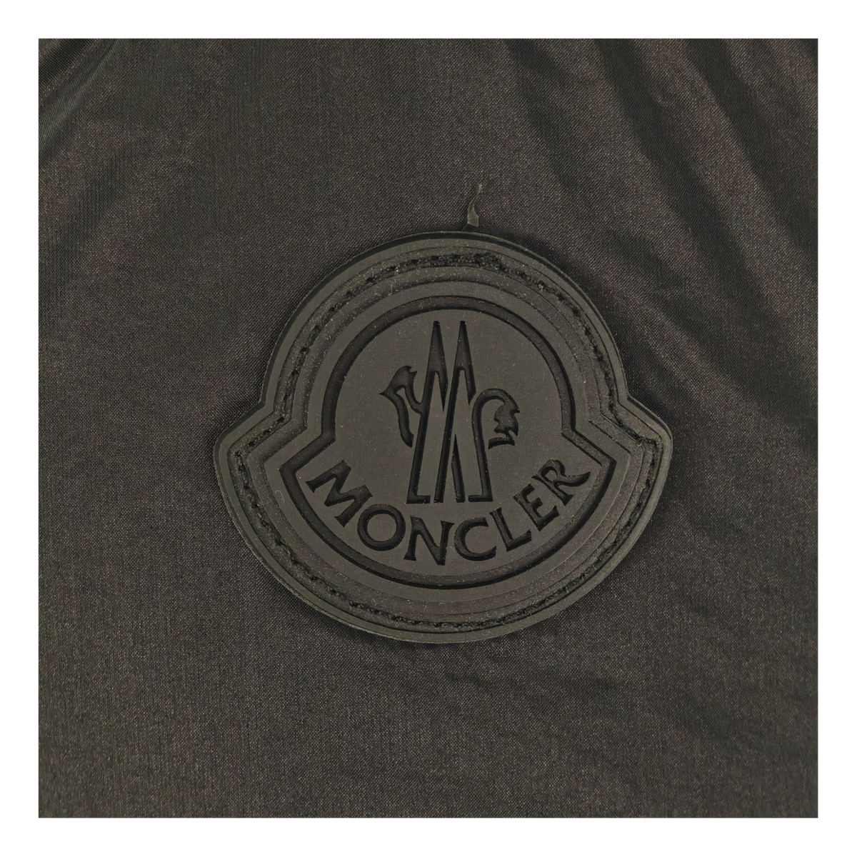 Moncler Tonal-Logo High-Collar Puffer Jacket in Black