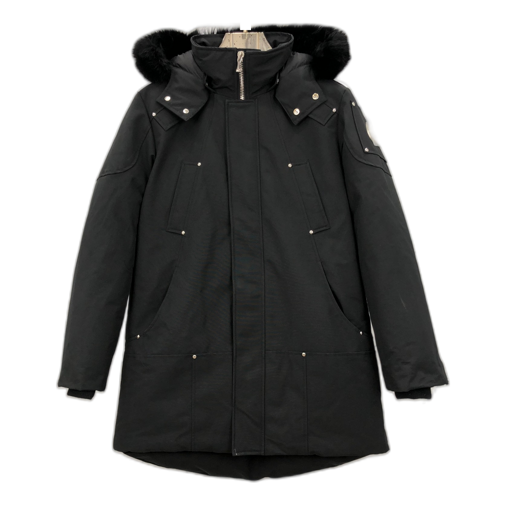 Moose Knuckles Curved-Hem Fur-Trim Hooded Parka in Black