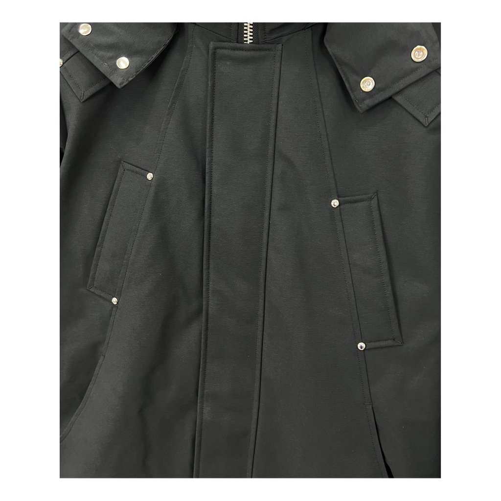 Moose Knuckles Curved-Hem Fur-Trim Hooded Parka in Black