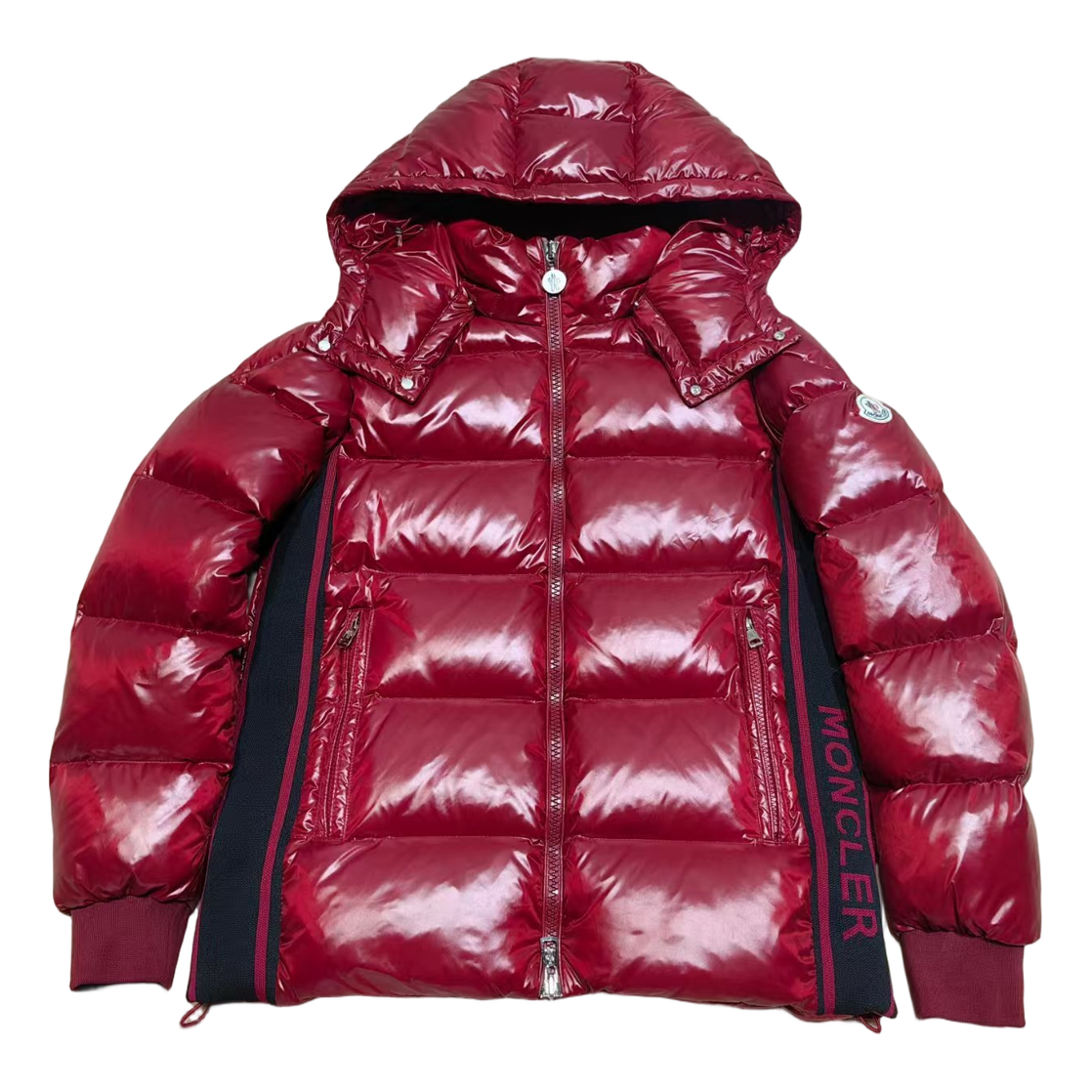 Moncler Logo-Zip Glossy Hooded Puffer Jacket in Red